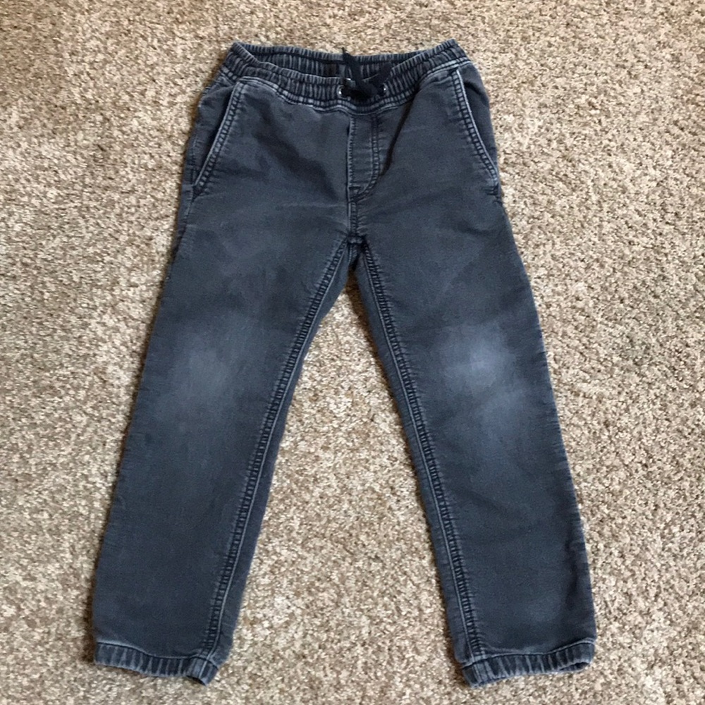 Grey jeans